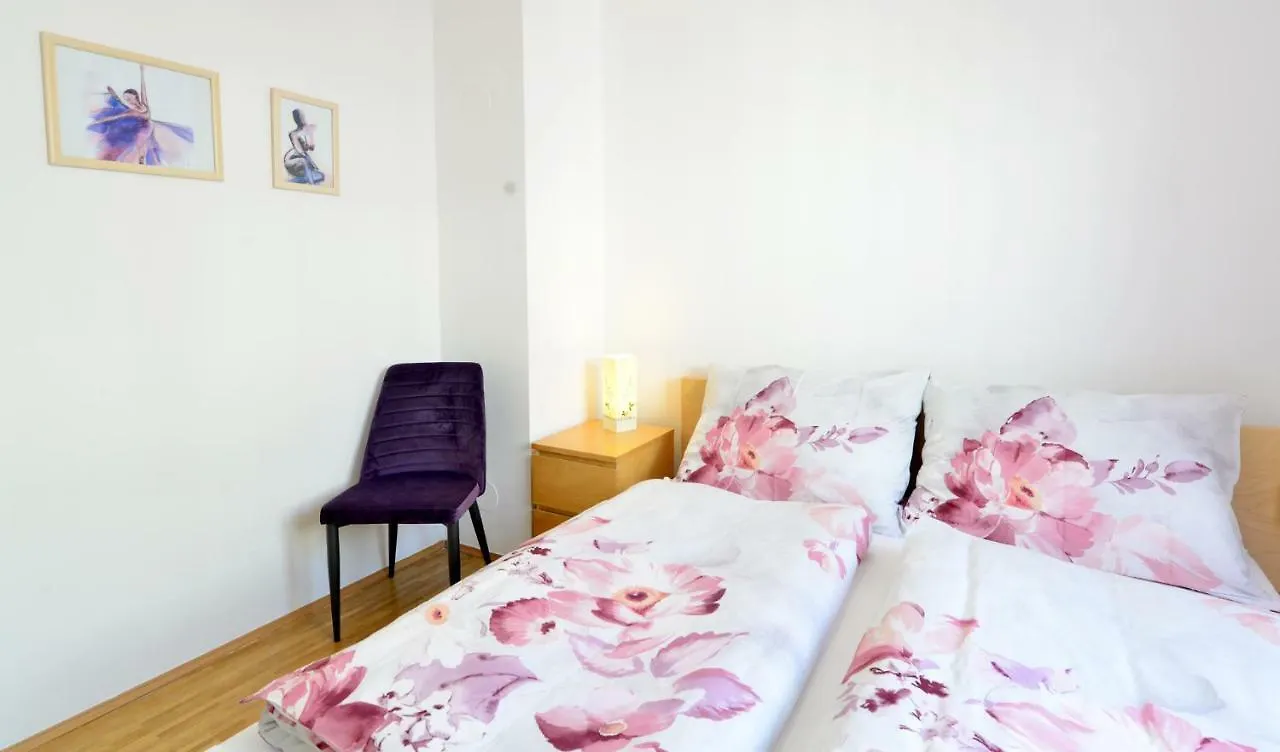 公寓 Nice 2 Bedrooms At The Subway 10 Min To Center 维也纳